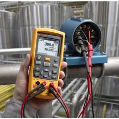 Fluke 712B RTD Temperature Calibrator